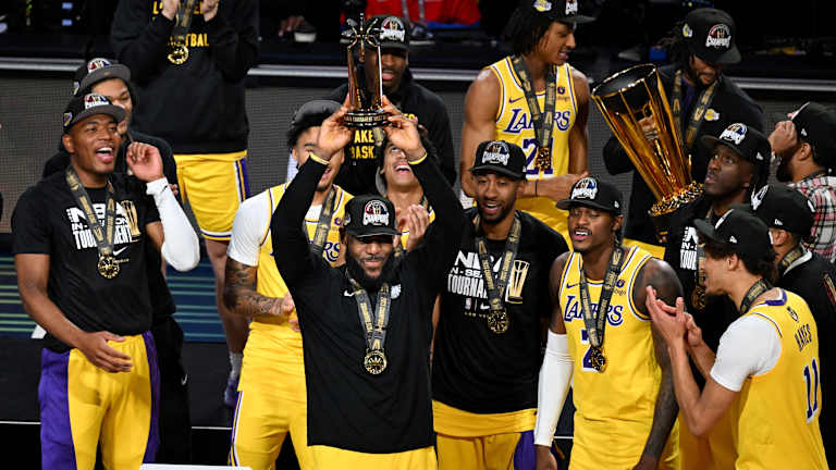 LeBron James gana el MVP del torneo de temporada; 'sin envidia' de AD